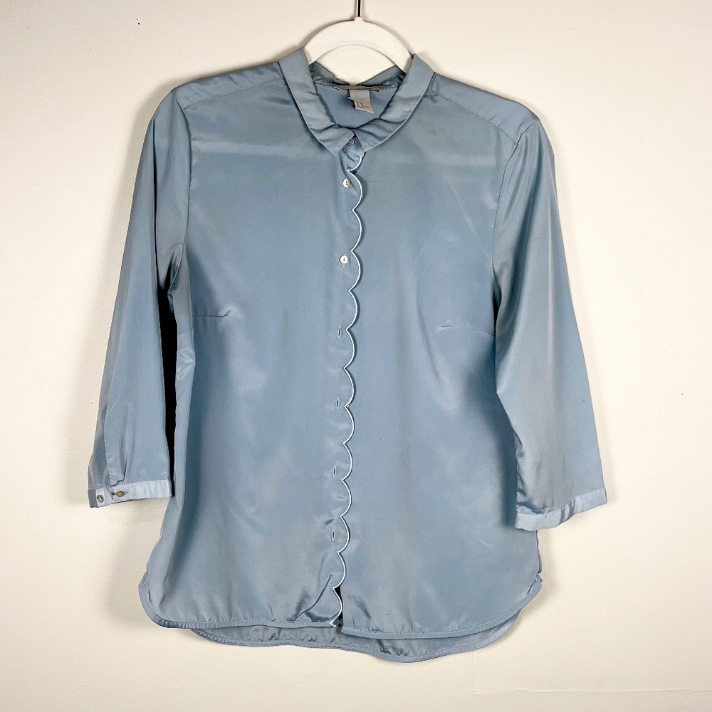Scallop edge front light blue button up shirt from H&M